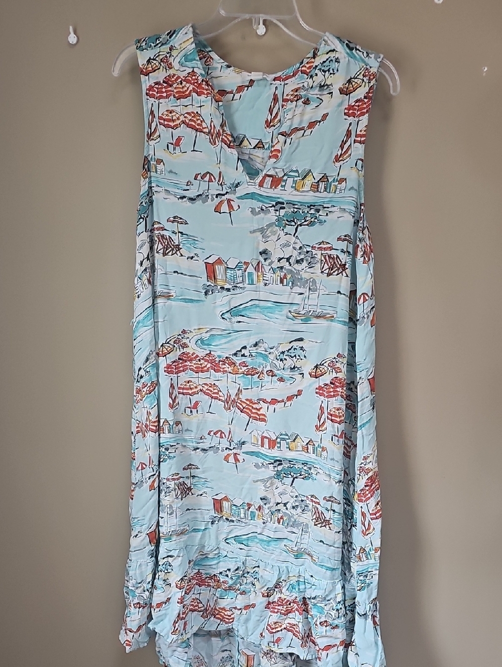 beachlunchlounge Light Blue Beach-Print Midi Dress with Red Accents